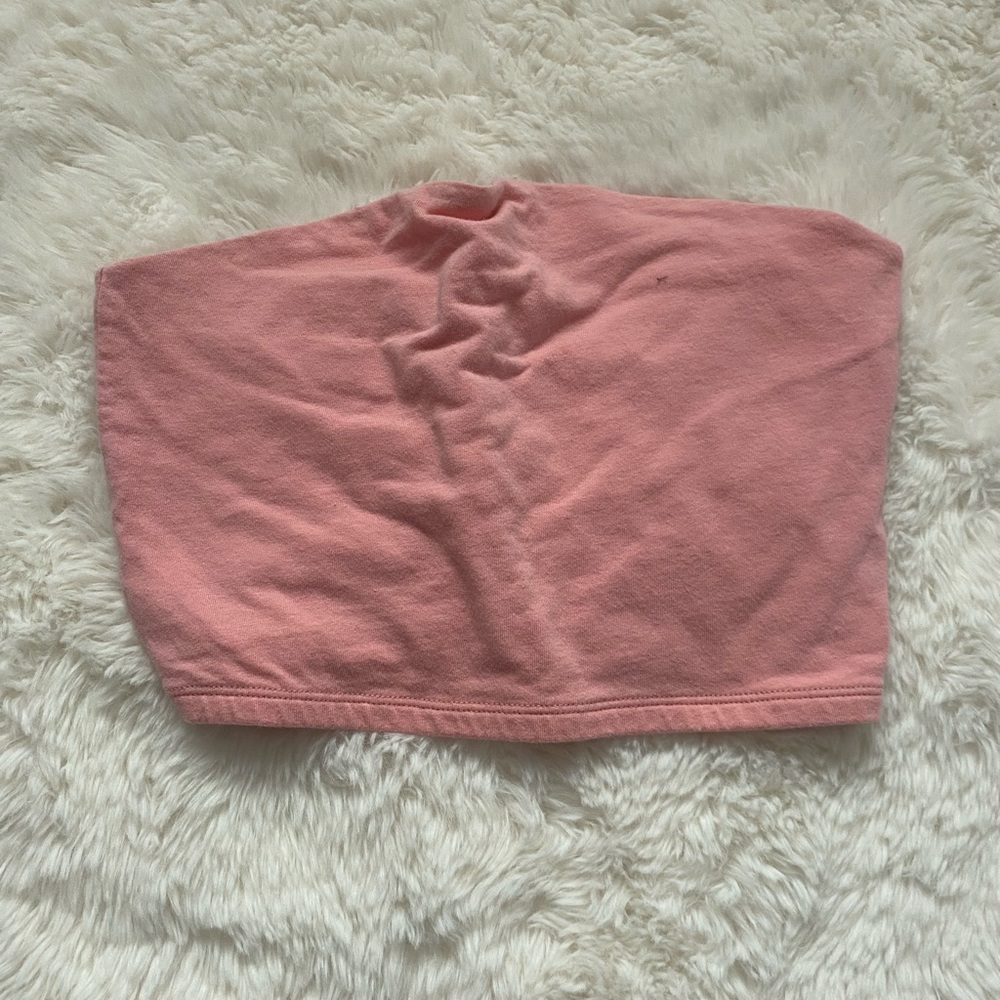 pink tube top